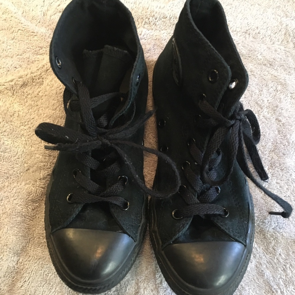 Youth Converse black high top shoes 3